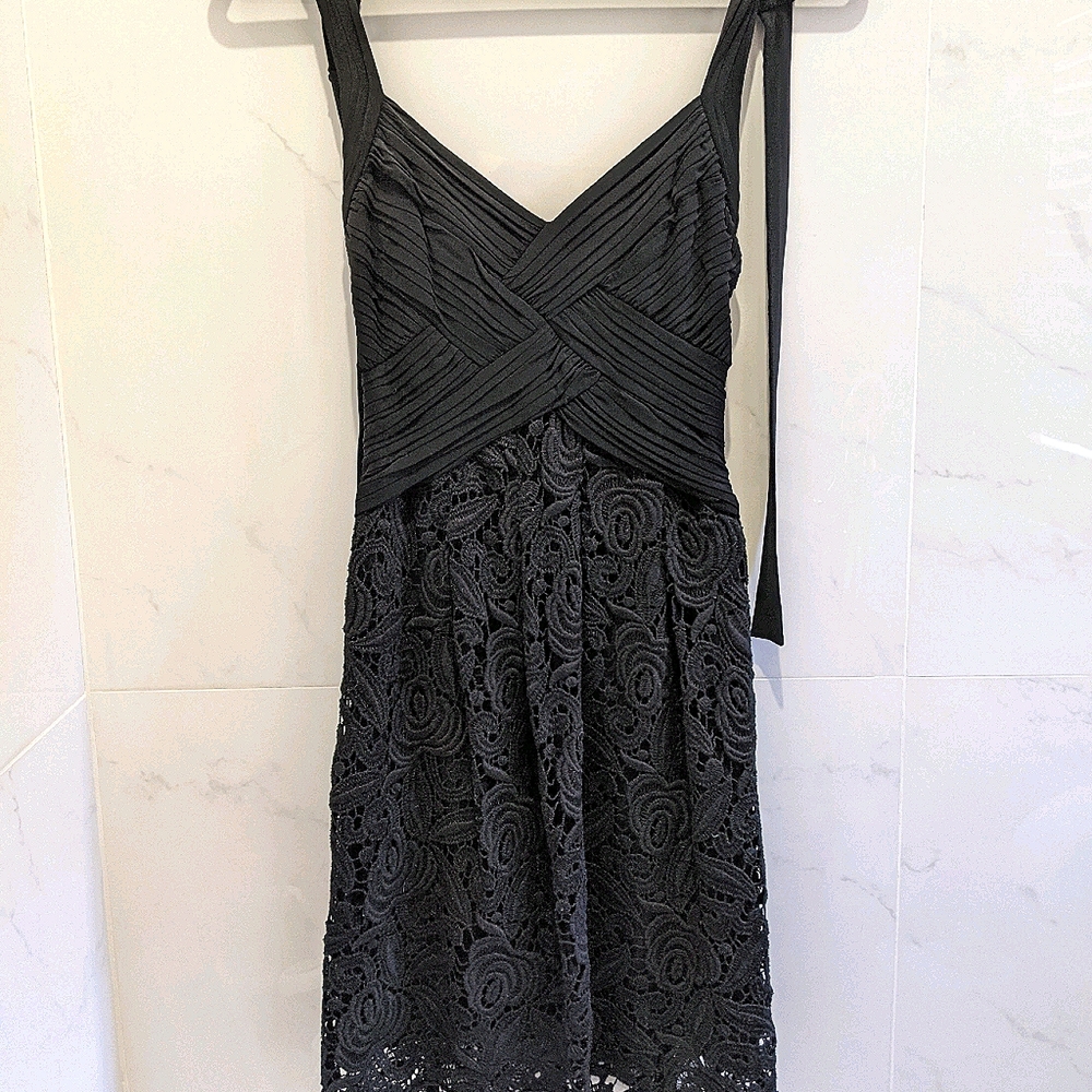 BCBGMAXAZRIA black lace cocktail dress